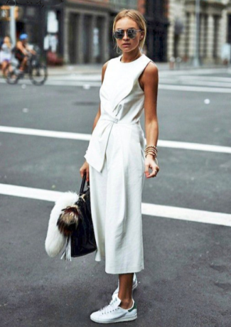Devako Claire | Front Twist Ærmeløs Jumpsuit