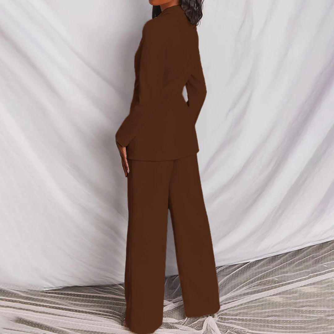 Blazer und Hose, die sie lieben wird - Melonie