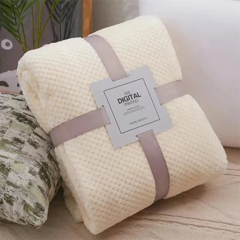 SnuggleMate – Weiche Coral Fleece Babydecke & Reisedecke Leicht & Warm