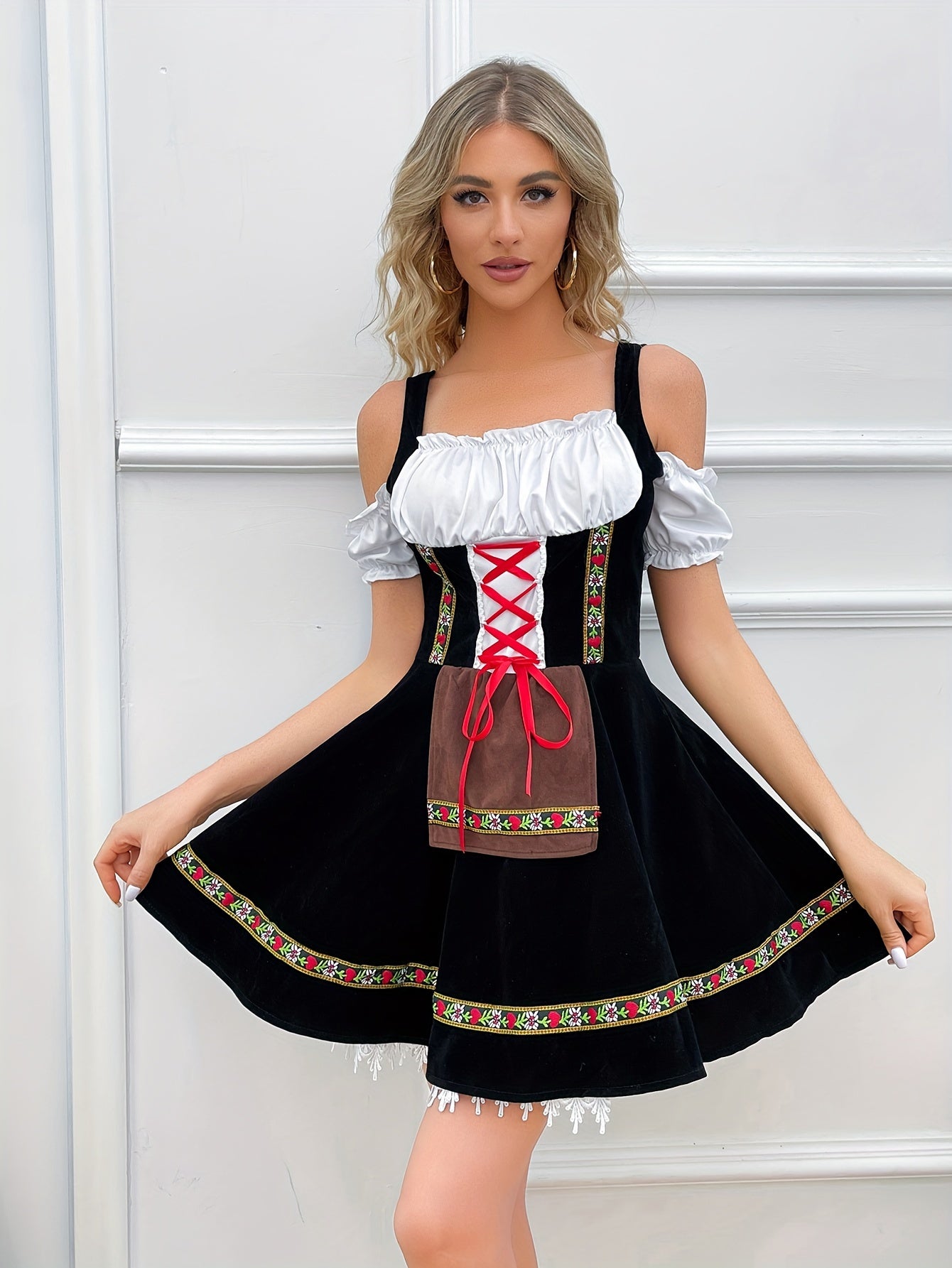 Herzblatt – Damen Dirndl schulterfrei mit fließendem Rock – Für Oktoberfest & Feste