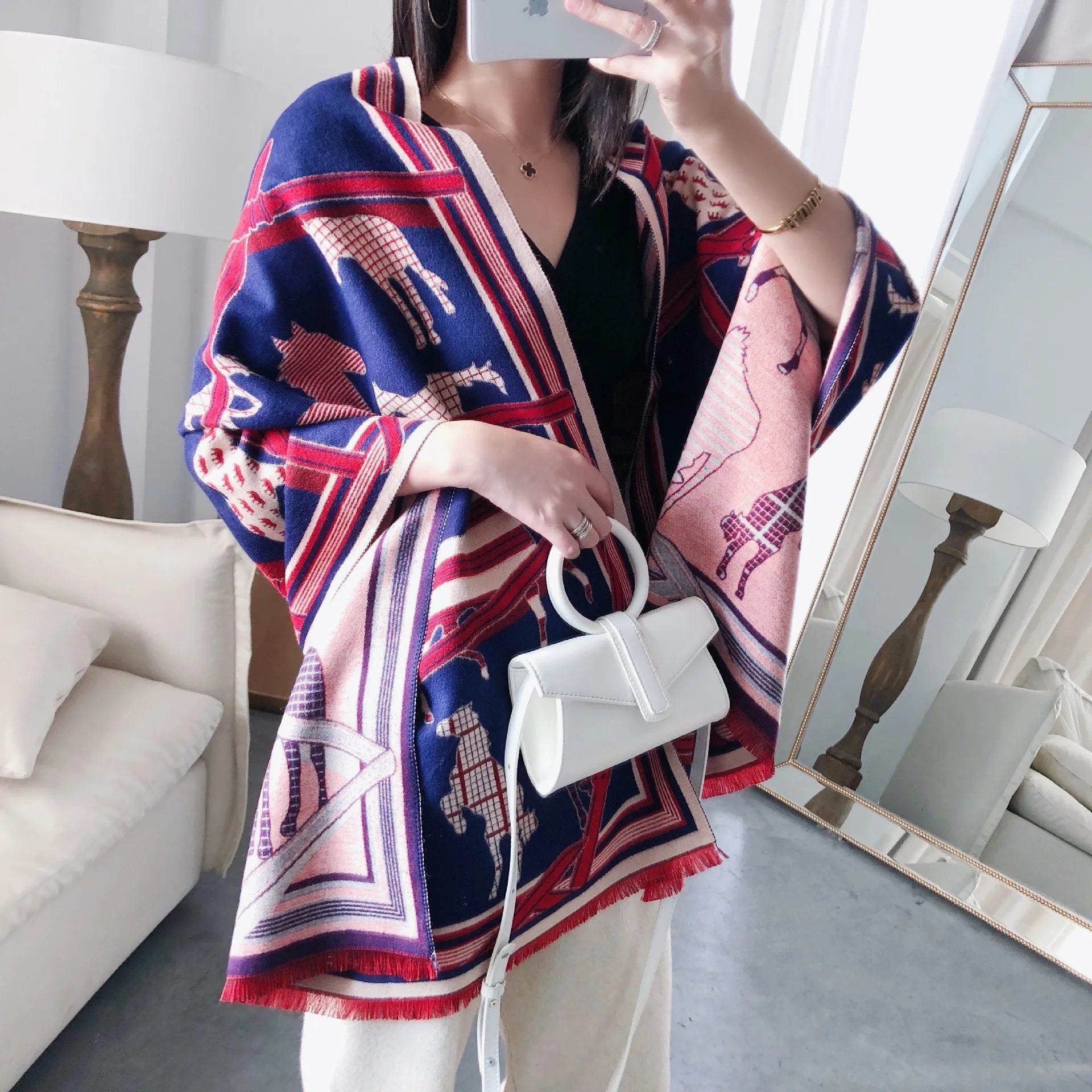 Equina Winter Schal Damen – Eleganter Pferdeprint Schal aus weichem Stoff für kalte Tage