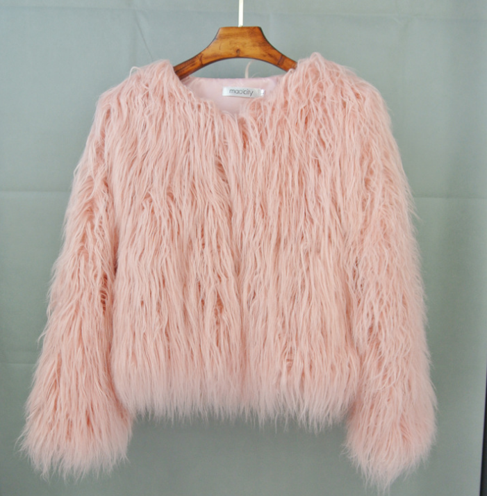 Eleganter Damen Kunstpelzmantel – Warm, Stylisch, Wintertauglich