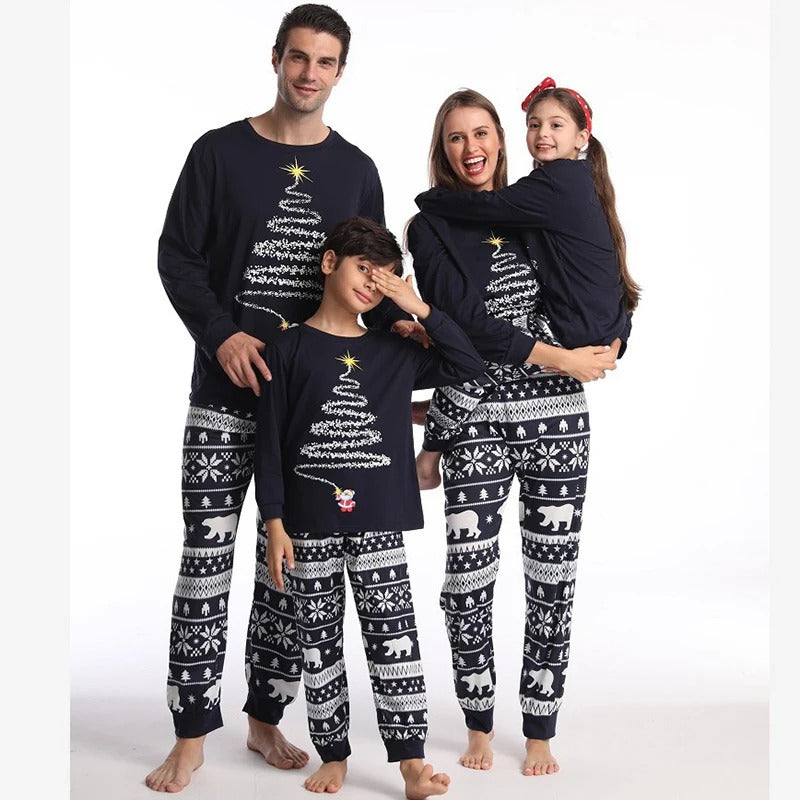 FamFits Familien-Pyjama-Set Weihnachten – Gemütlich & Festlich
