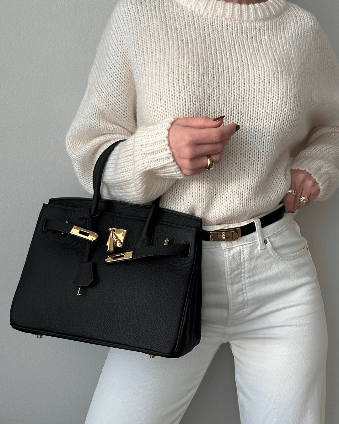 Große Damen Lederhandtasche – Elegant, Geräumig & Zeitlos