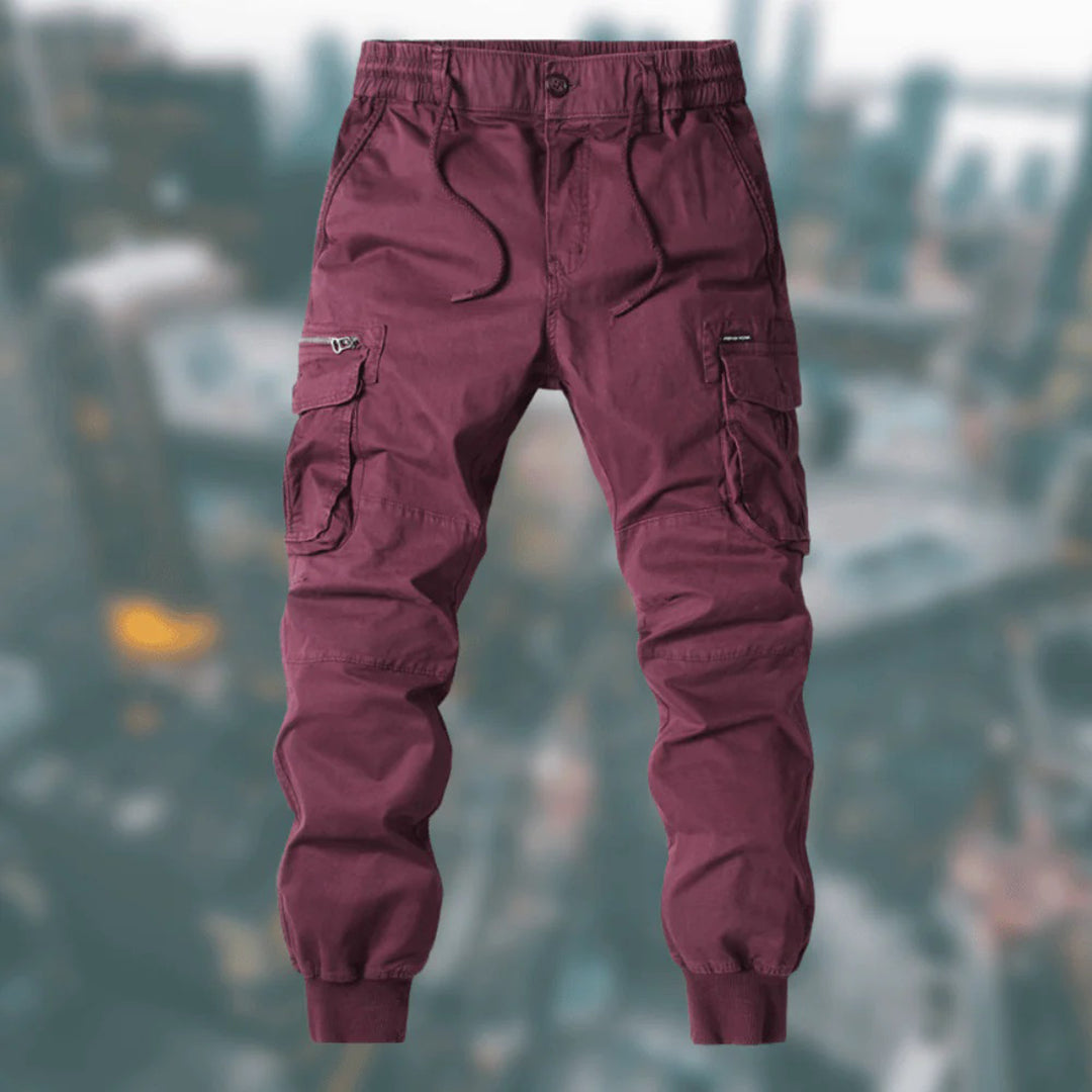 Herrenhose Jogger Cargo mit perfekter Passform und vielen Taschen