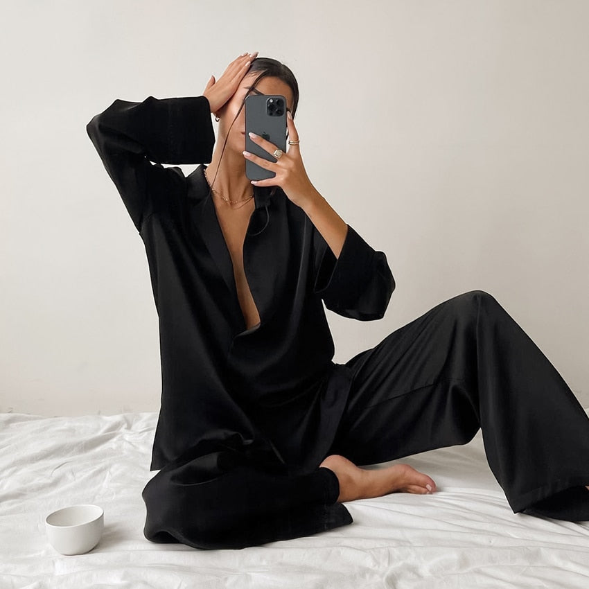 Pyjama-Set aus Satin und Seide in Übergröße - Curtis