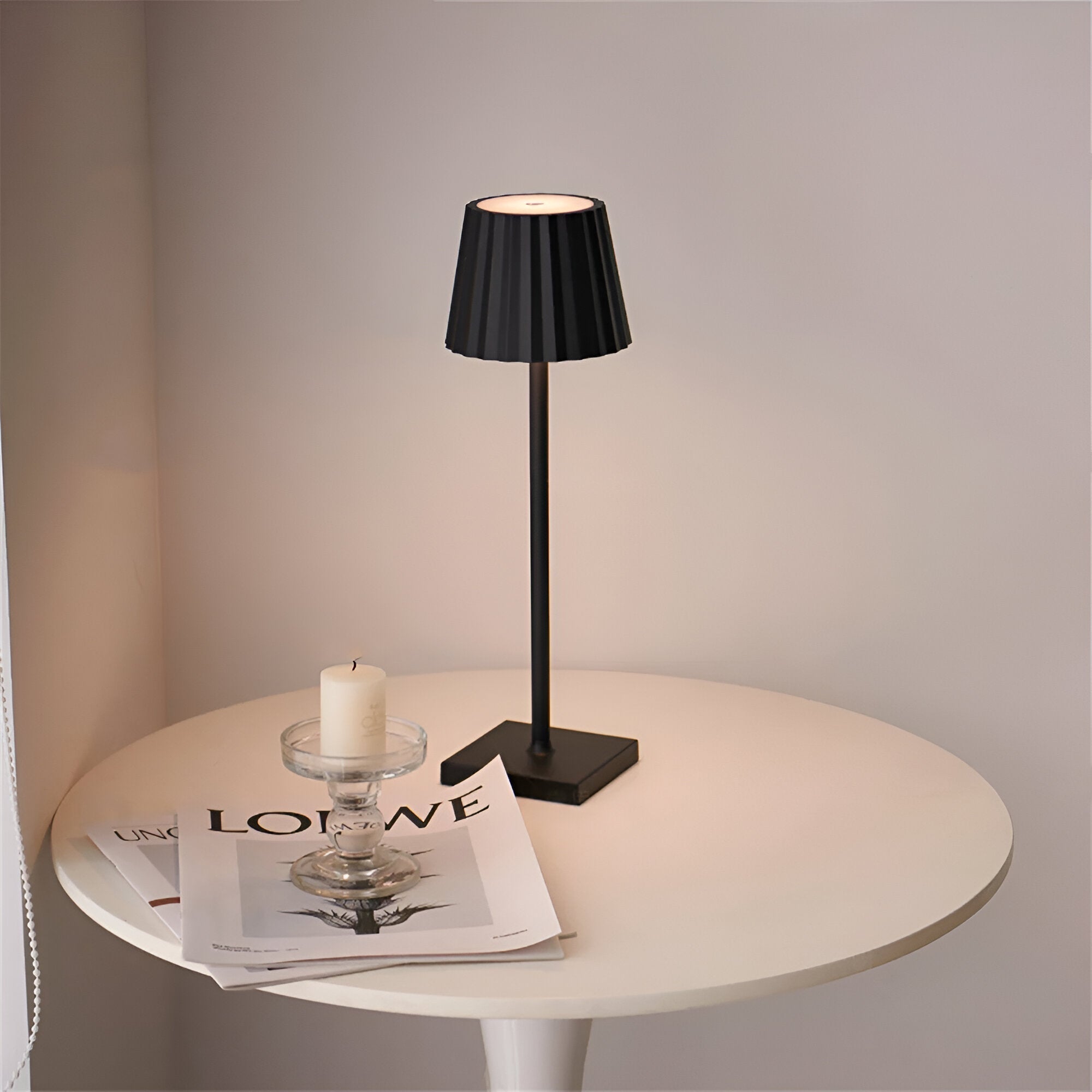 AuraCraft LED-Tischlampe – Flexibles Licht trifft modernes Design