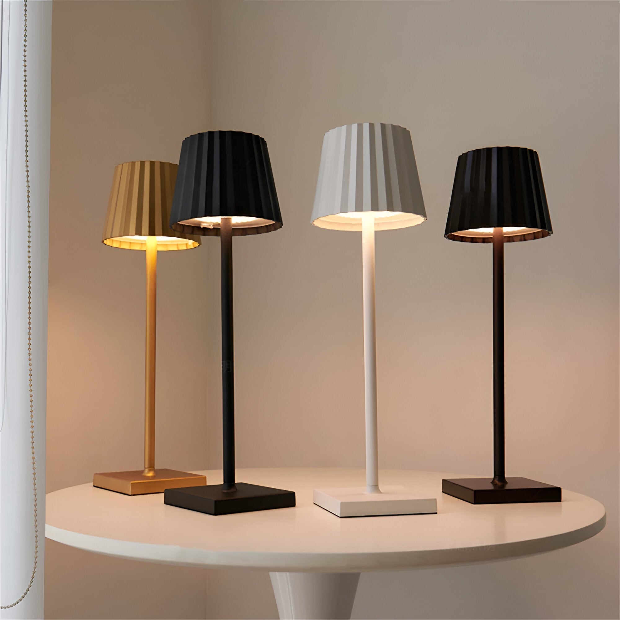 AuraCraft LED-Tischlampe – Flexibles Licht trifft modernes Design