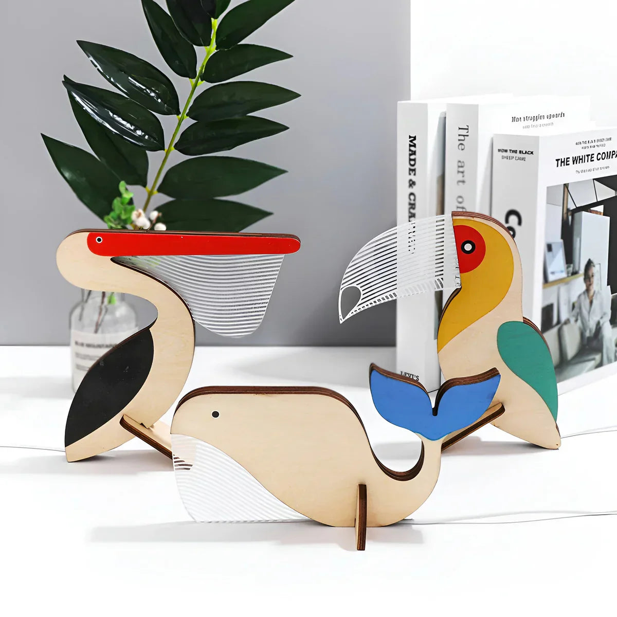 WildGlow Wooden Animals Tischlampe - Magisches Nachtlicht für Kinderzimmer