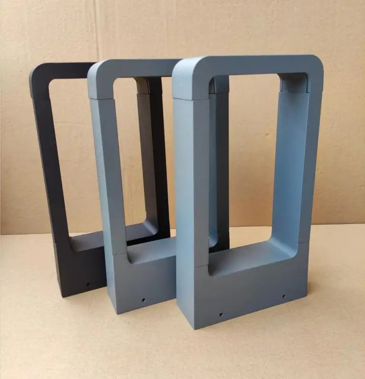 AluGlanz - Moderne Stehleuchte aus Aluminium