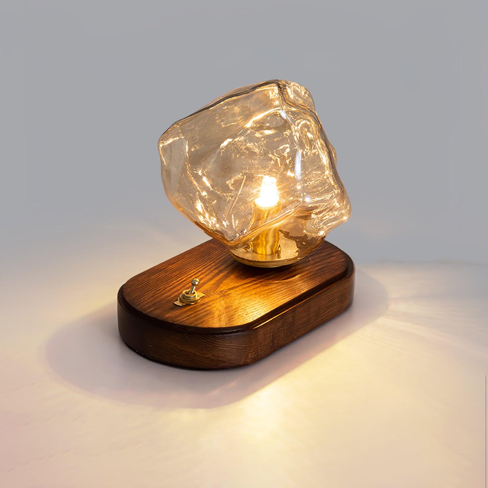 FrostedGlass - Raffinierte Tischleuchte