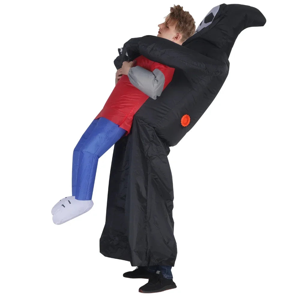 PhantomWear – Aufblasbares Kostüm mit Schwarzer Robe und Geistermaske