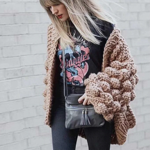 Devako Jennifer | Groft håndstrikket cardigan sweater