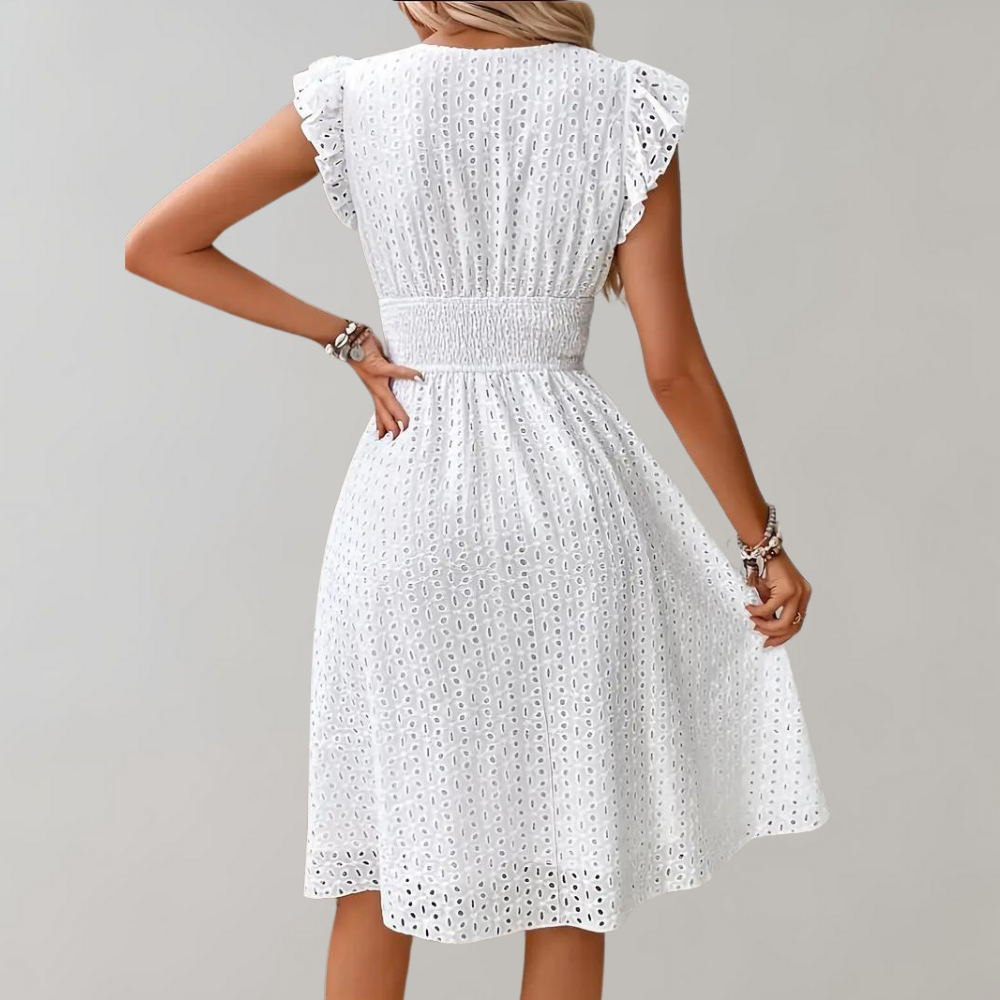 Kleid mit eleganten Rüschenärmeln für den Sommer in stilvollem Design