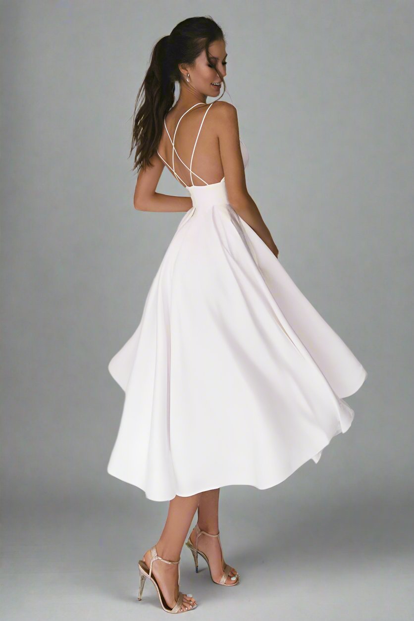 Elegantes Brautjungfernkleid Damen mit V-Ausschnitt & fließendem Stoff