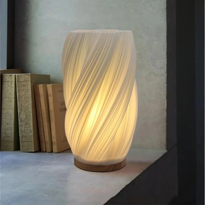 LumoDesk – Lampada da scrivania LED con dimmer touch e porta USB