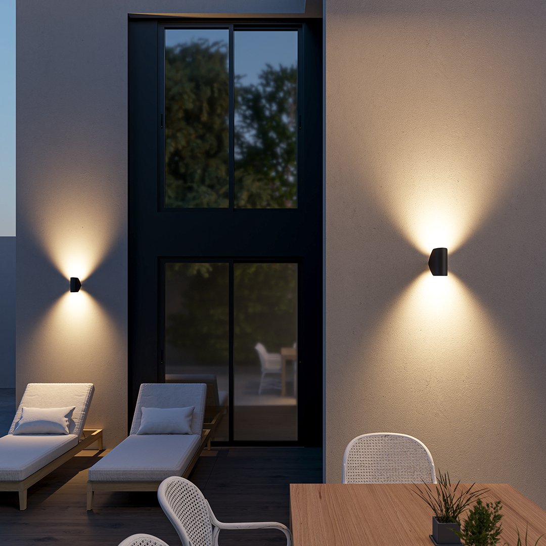 AstraBeam - LED-Wandleuchte für den Außenbereich mit warmem Licht