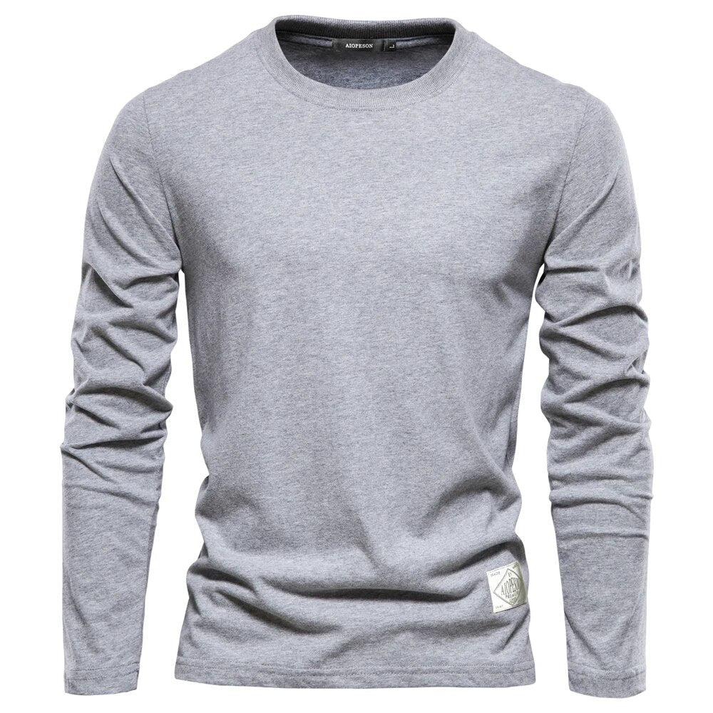 Zeitloses klassisches Langarm-T-Shirt - Roberto