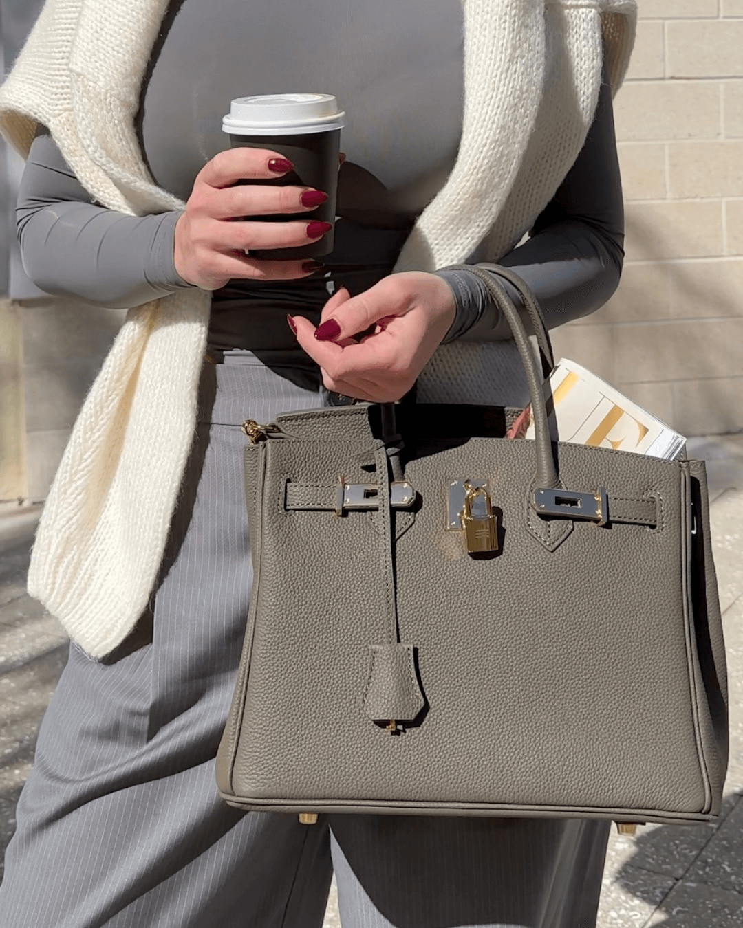 Lederhandtasche für Damen mit Schloss