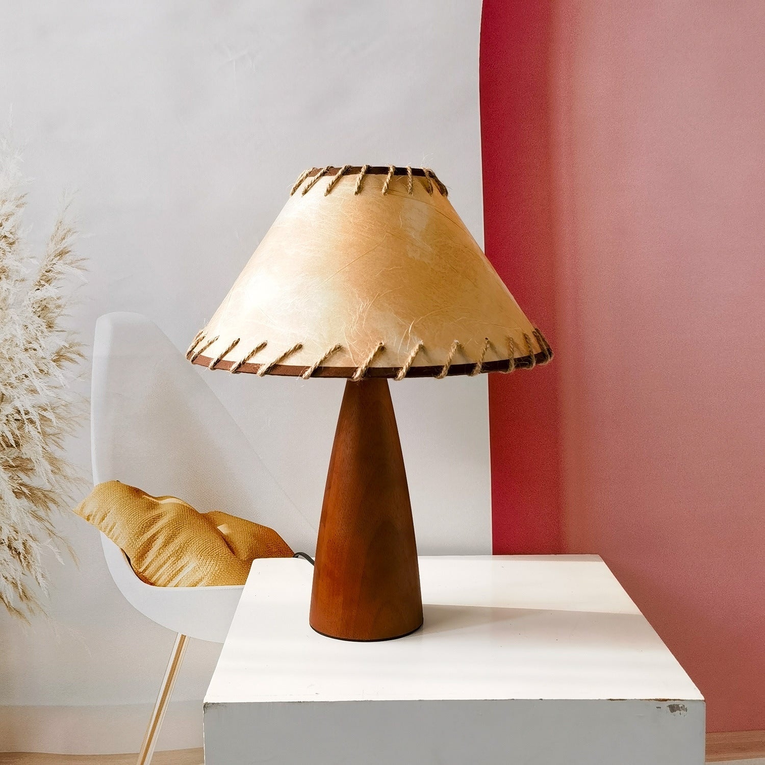 NobleOak - Klassische Lampe aus Holz