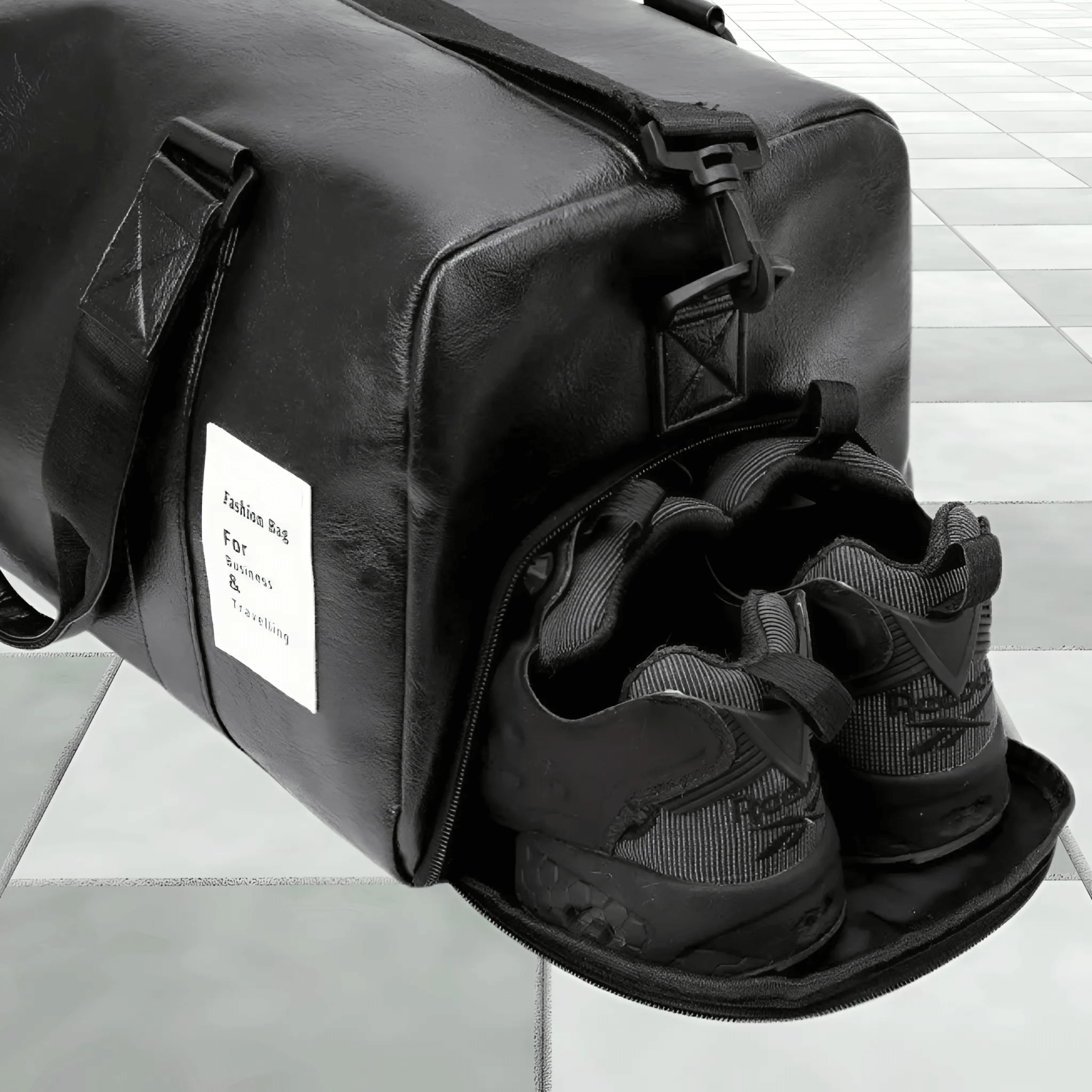 Devako GymBag | Leichter Outdoor-Trainingsrucksack mit wasserdichtem Material und Reißverschluss