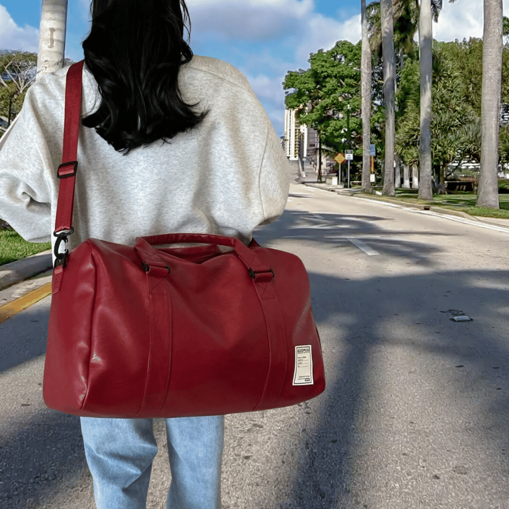 Devako GymBag | Leichter Outdoor-Trainingsrucksack mit wasserdichtem Material und Reißverschluss
