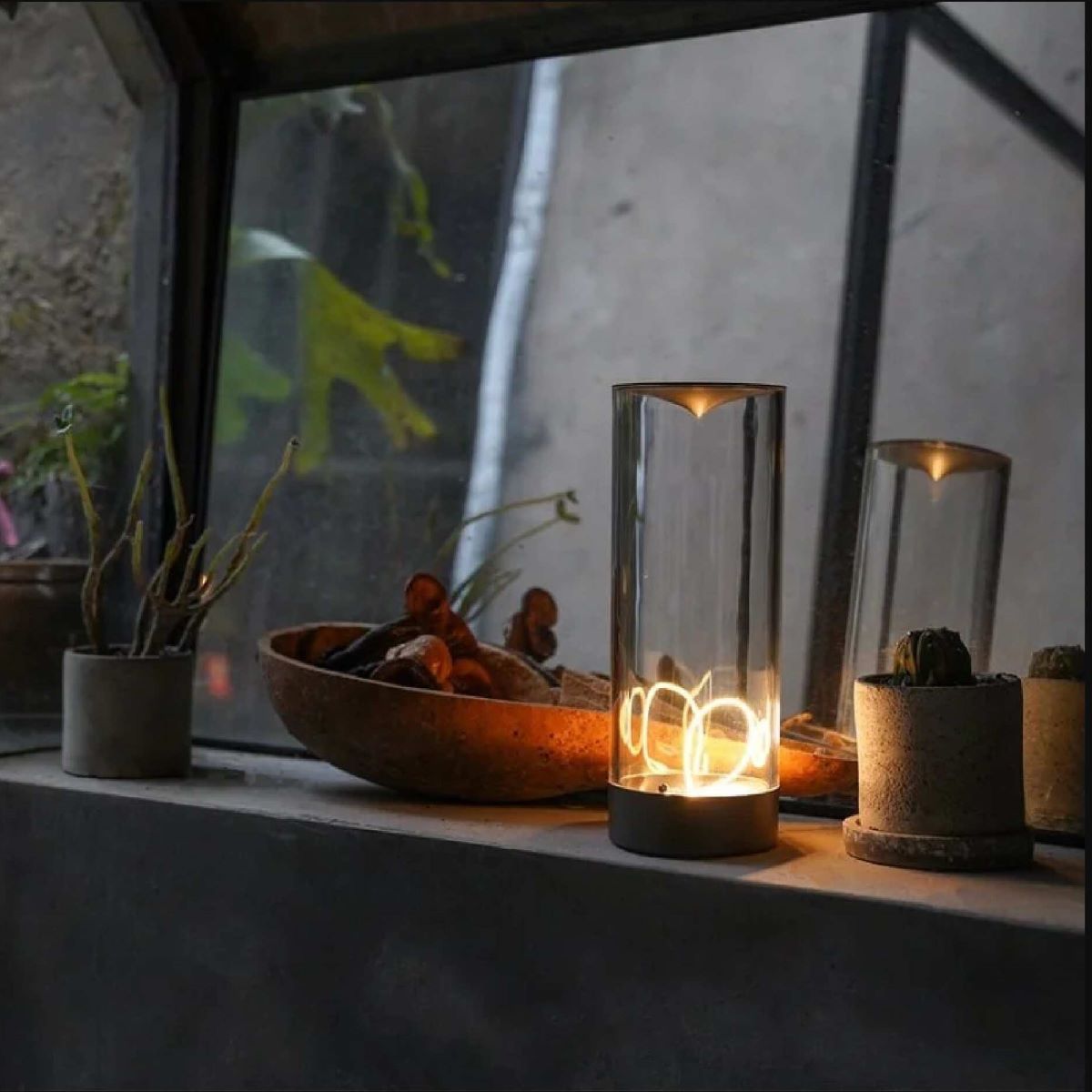 NeonGlo Tischleuchte - Luxuriöse Neonbeleuchtung für moderne Innenräume