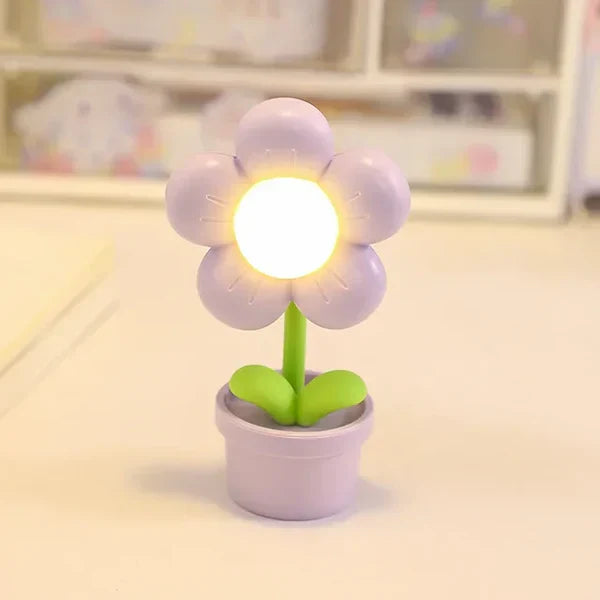 BlossomGlow Kleine Blume Beruhigende Tischlampe - Atmosphärische Beleuchtung