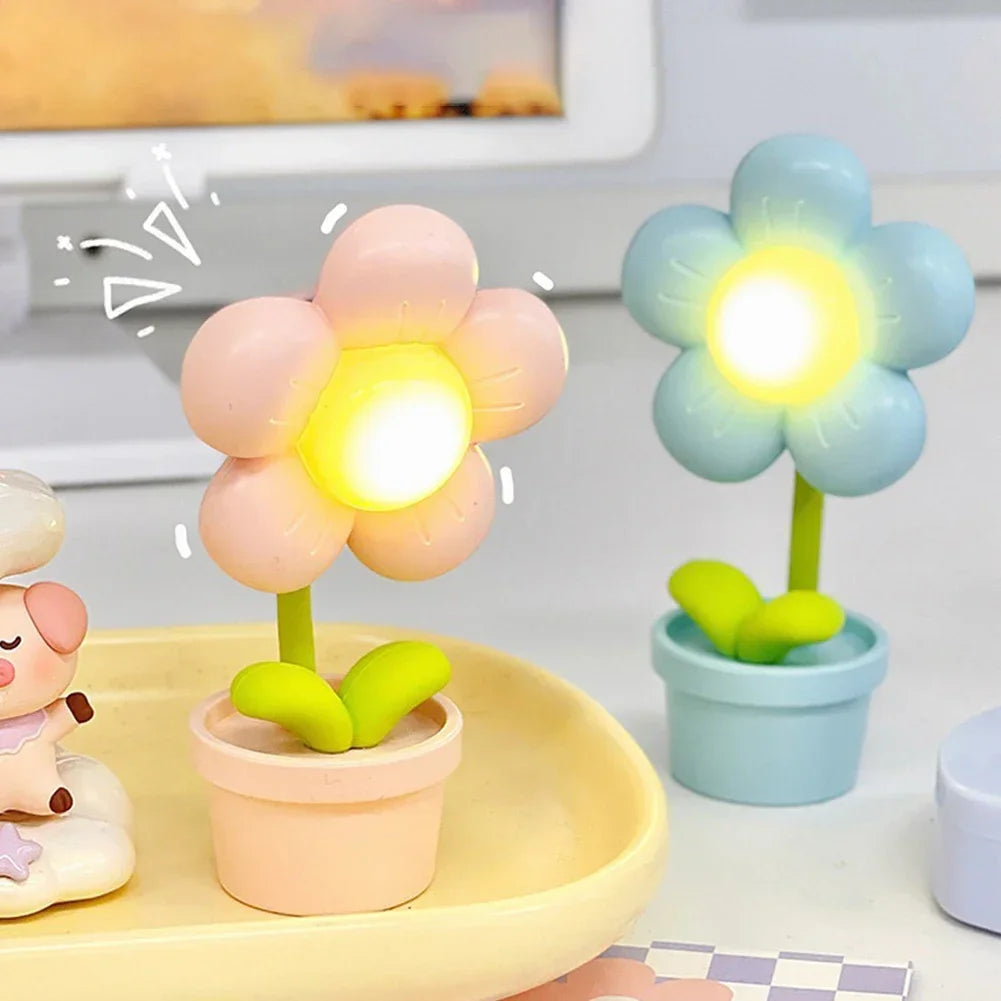 BloomLite - Kleine Blumen-Tischlampe