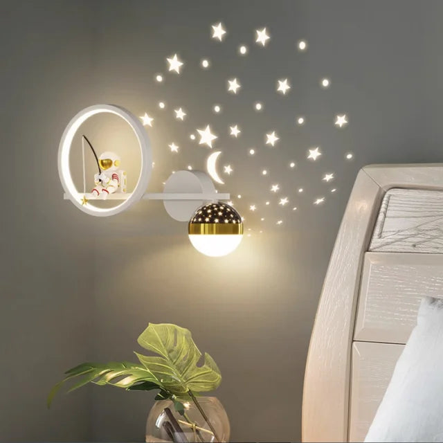TinyGlow – Moderne Wandleuchte für Kinder – Sanftes Licht & Kinderfreundliches Design