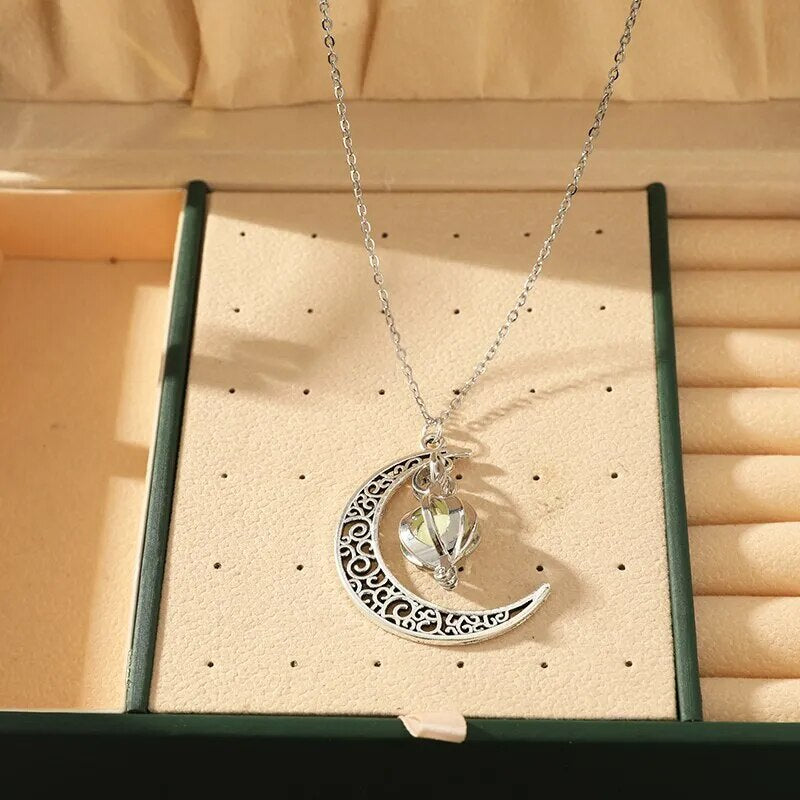 Elegante Damen Halskette mit Mondstein-Anhänger – Edelstahl Silber