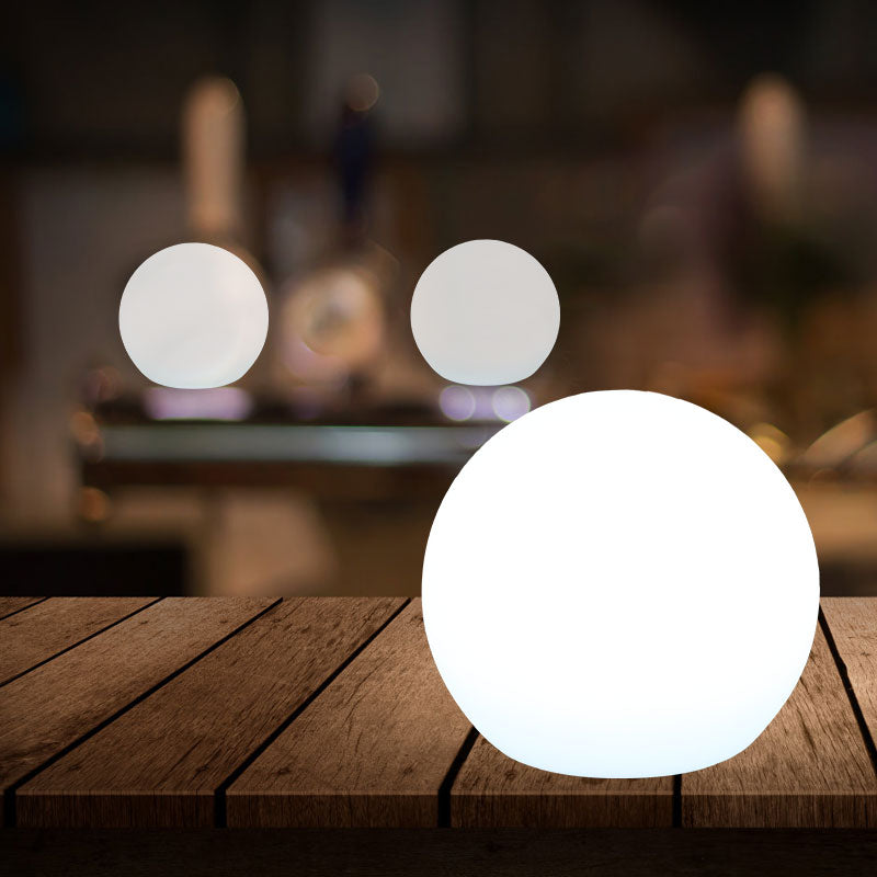 Lunavo – Trådløs LED-måne bordlampe med batteri 16 farver – Indendørs & Udendørs