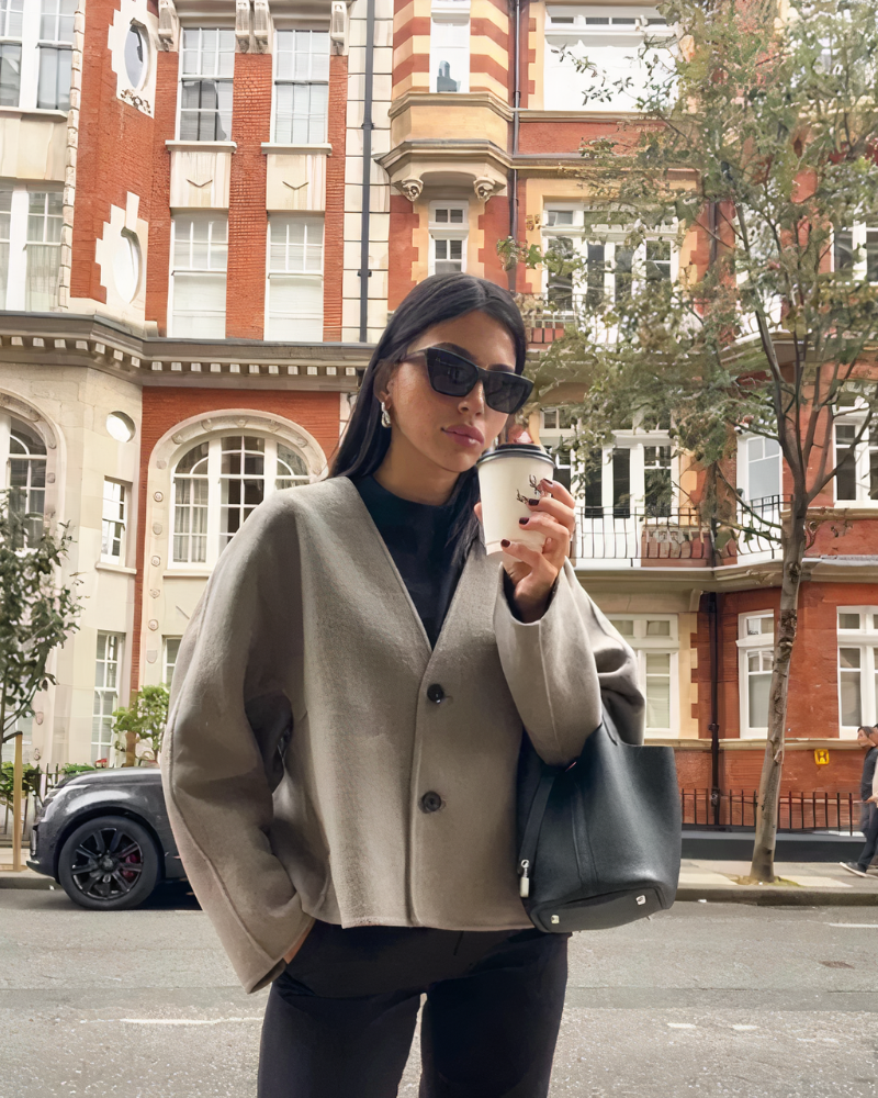 Udilia Jacket | Trendige übergroße Kurzjacke mit Verschluss