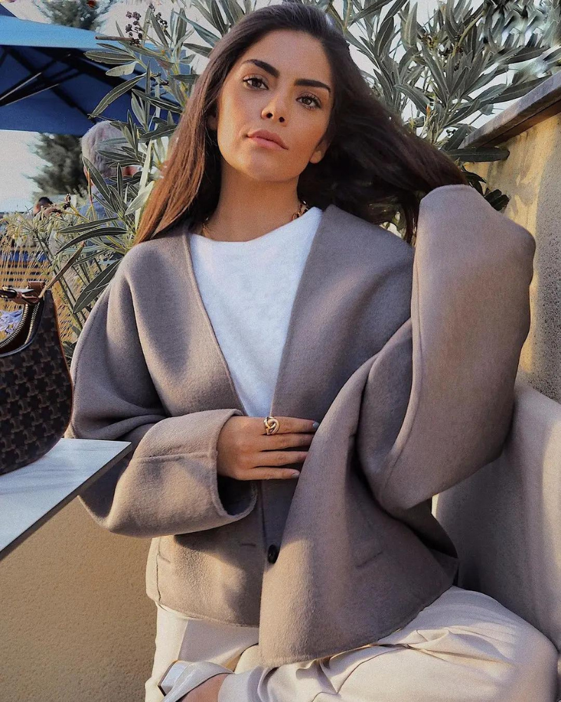 Udilia Jacket | Trendige übergroße Kurzjacke mit Verschluss