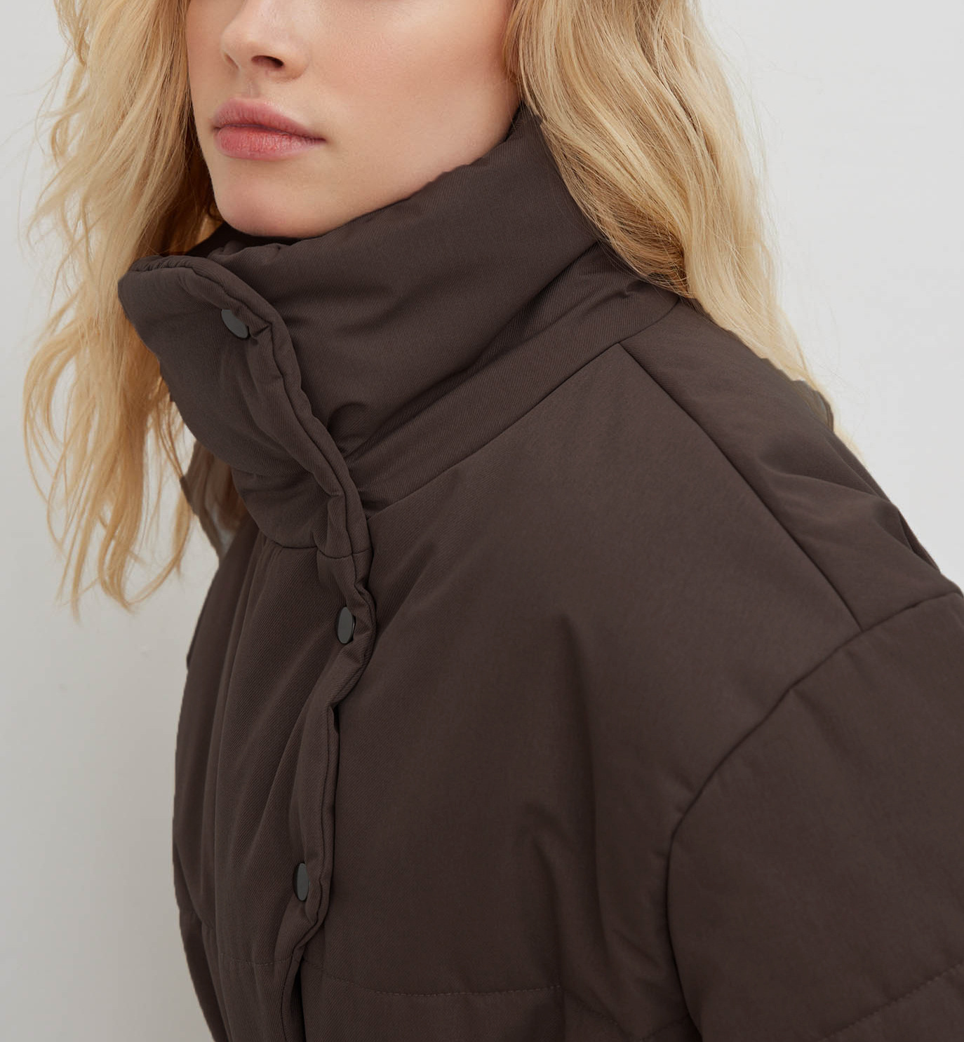 Zavando manteau mi-long – élégance et mode pour chaque occasion