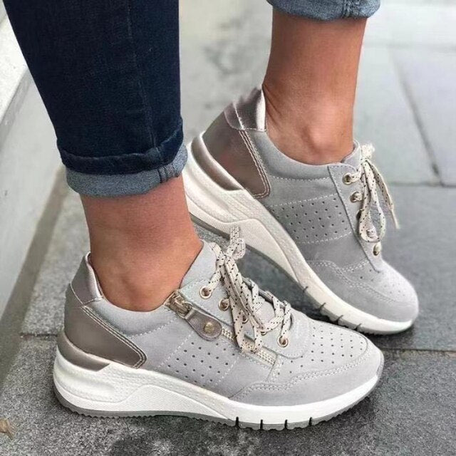 Damen-Sneaker Saskia mit Komfortsohle und modernem Design