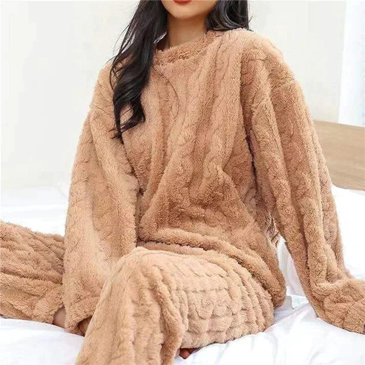 Damen Flanell-Pyjama-Set – warm, weich & stilvoll für kalte Tage