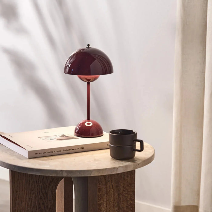 AuroraGlo LED-Tischlampe - ikonisches Design für jeden Raum
