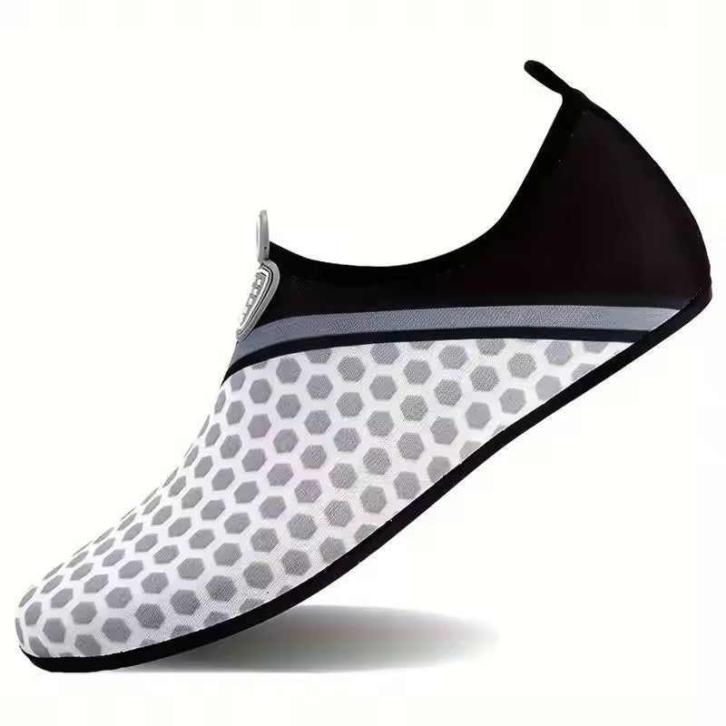 Strandspaß Wasserschuhe – Schutz vor Schnitten & Stichen im Wasser