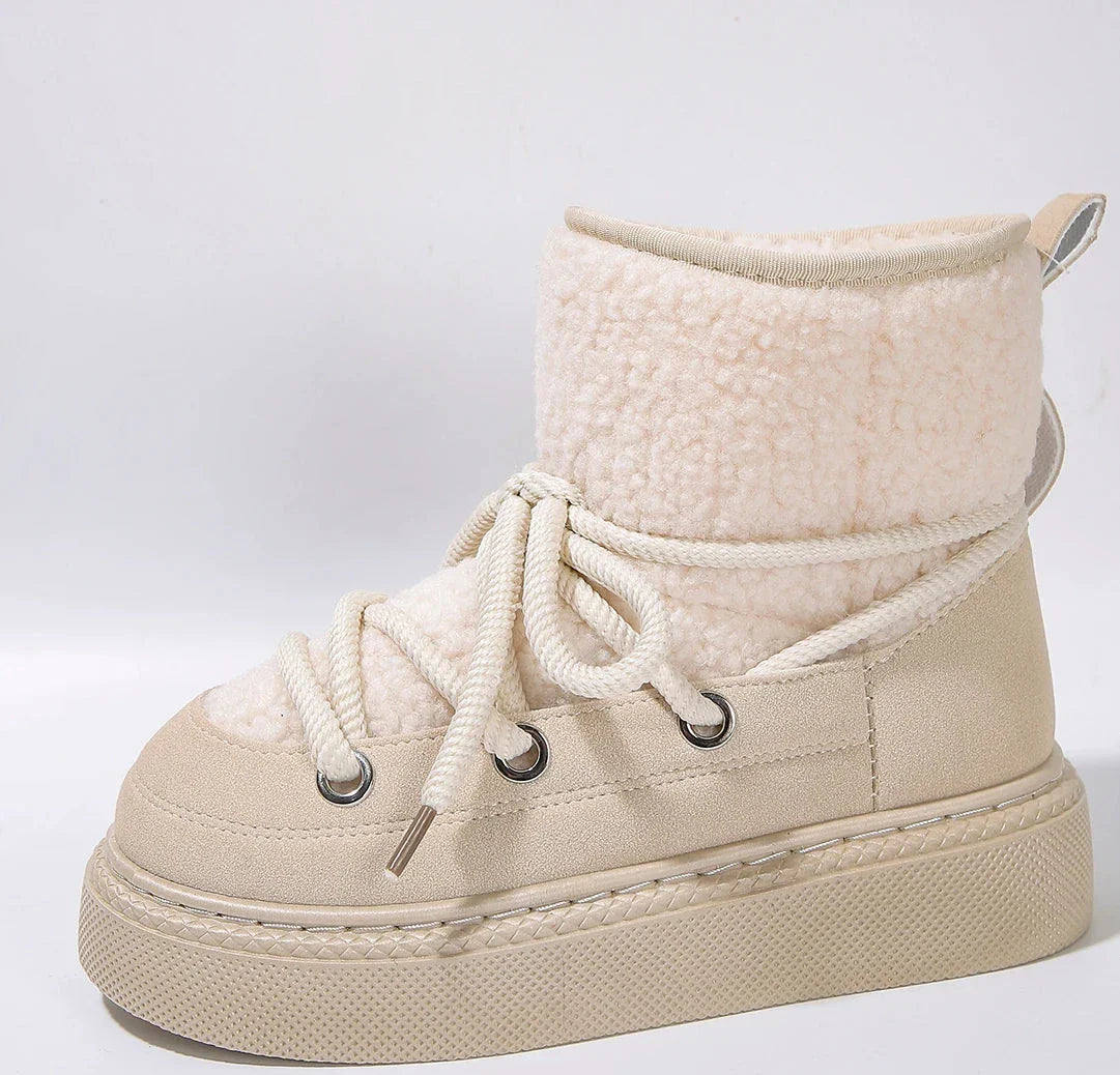 CozyStride - Warmer und bequemer Winterstiefel aus Wolle