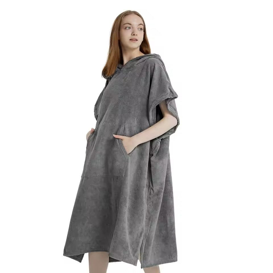 Schnell trocknendes Poncho-Handtuch - warm, leicht und saugfähig