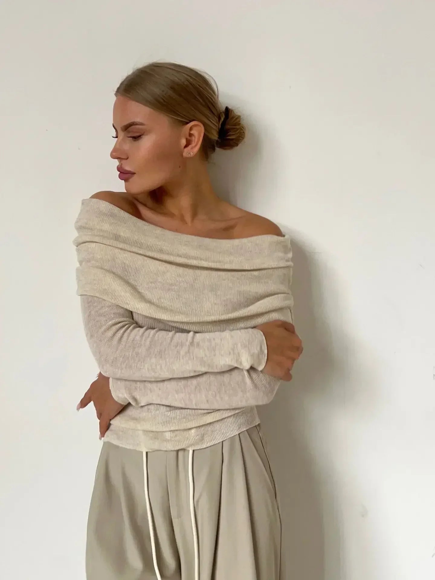 Gestrickter schulterfreier Pullover - Yancy