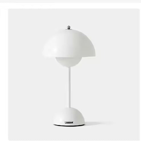 Jerry Retro-Tischlampe - Nostalgisches Design mit modernem Touch