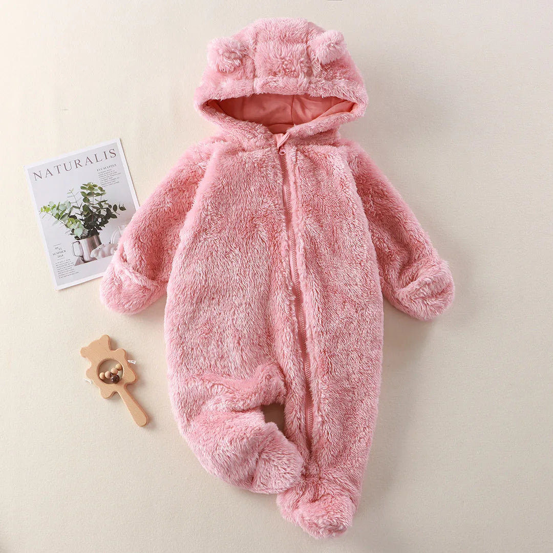CozyCuddle - Kuscheliger Overall für Neugeborene mit Kapuze