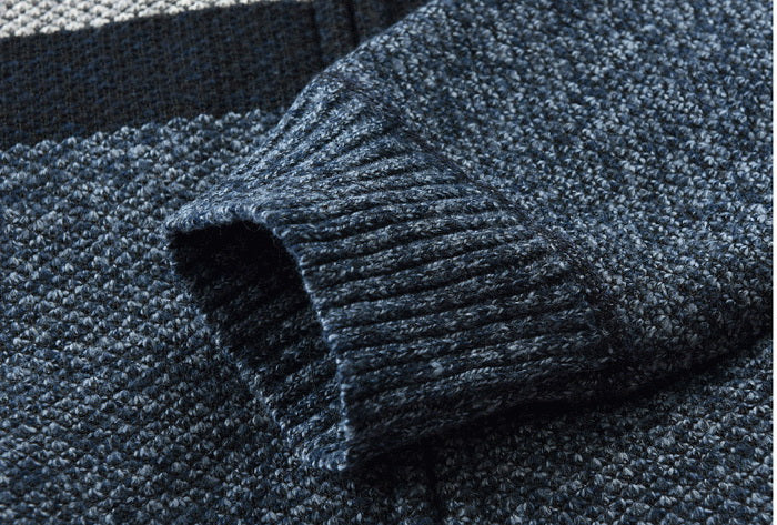 Cardigan con cappuccio in filo – Foderato in pile e versatile