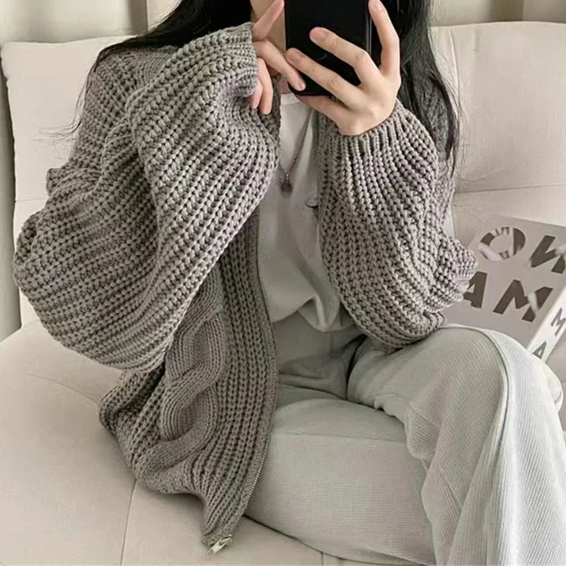 Strickjacke mit grobem Zopfmuster - Ryleigh