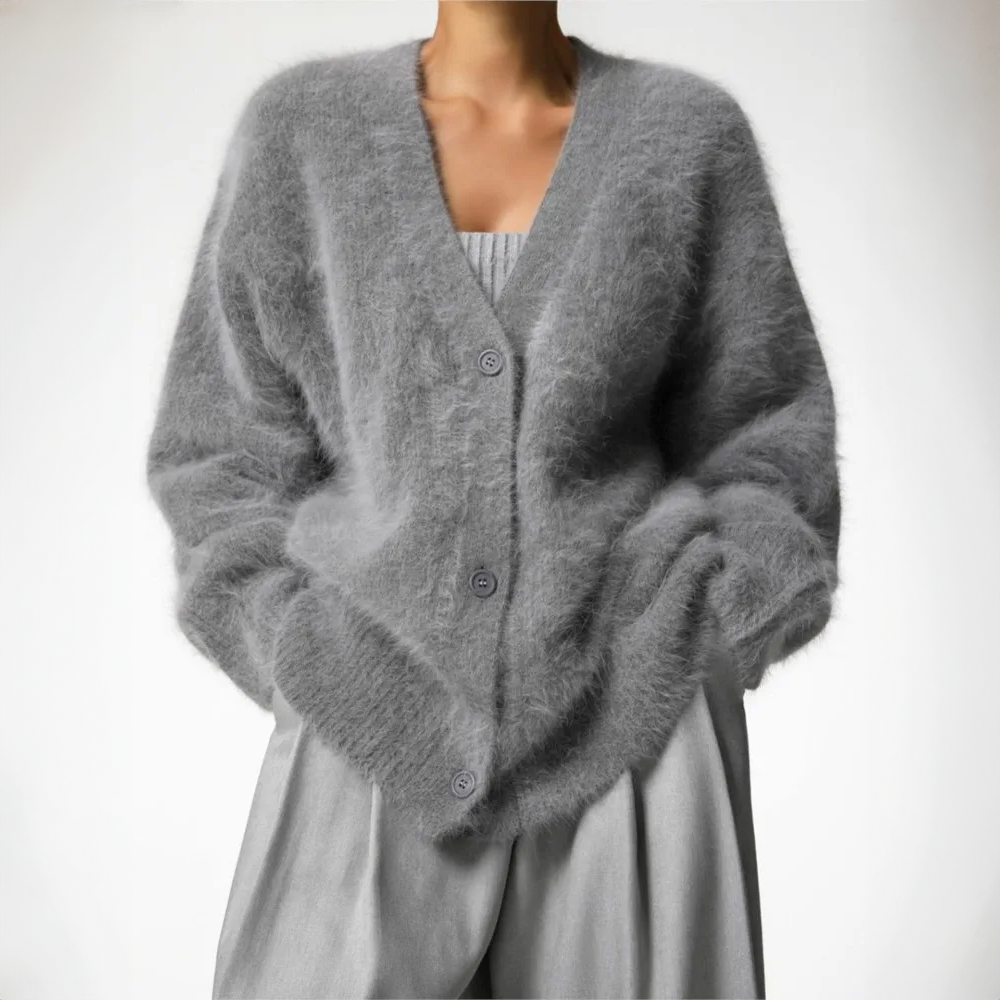Warme Winterstrickjacke mit Knöpfen - Danimara