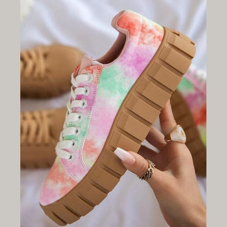Gertraud - Schwarze trendige Sneakers für Frauen