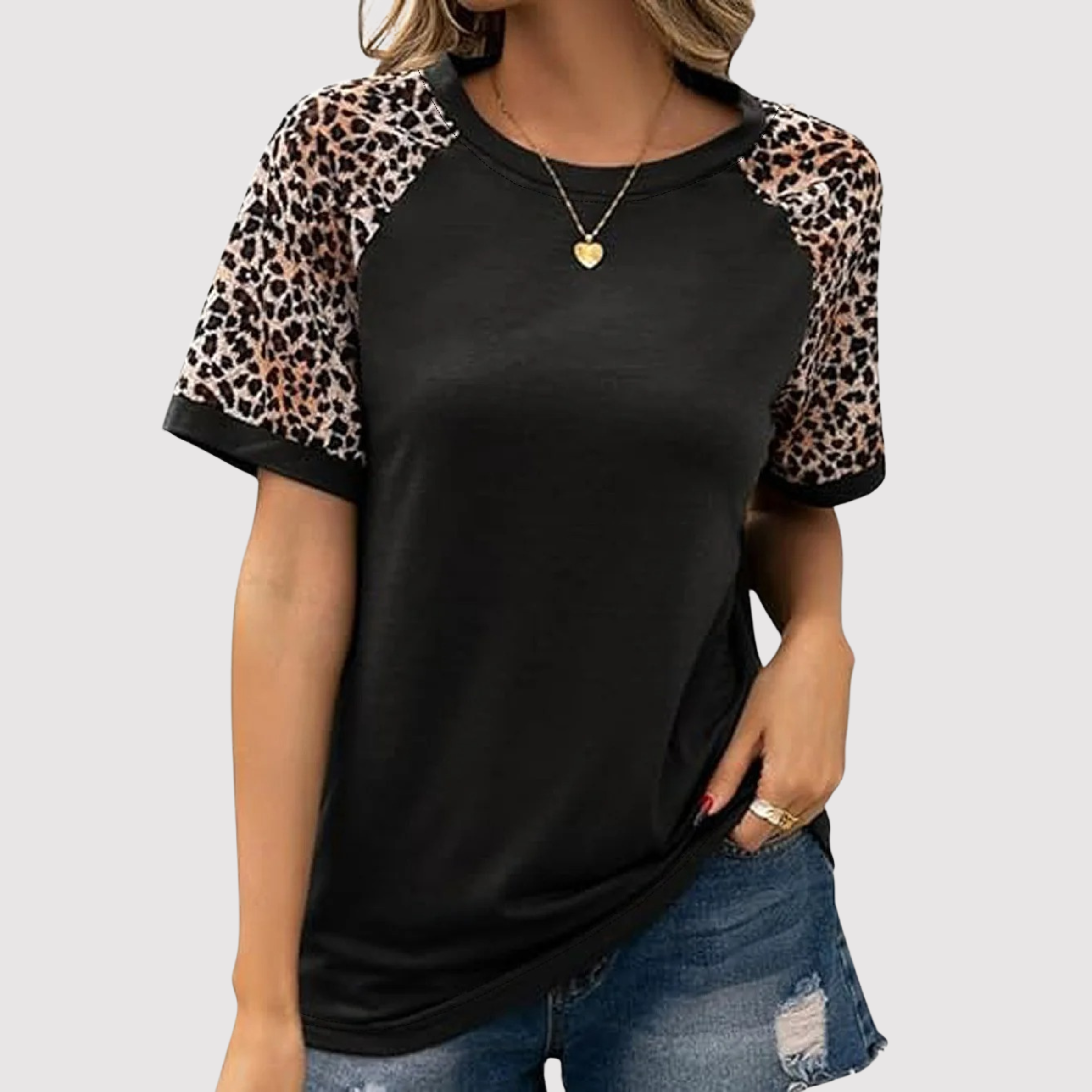 Shirt mit Leopardenmuster und Rundhalsausschnitt - Kiara