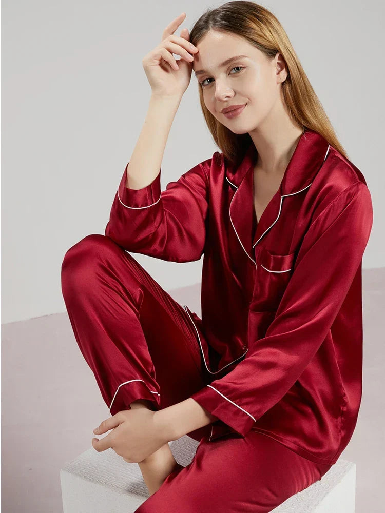Luxuriöses Pyjama-Set aus Seide für Frauen - Velda